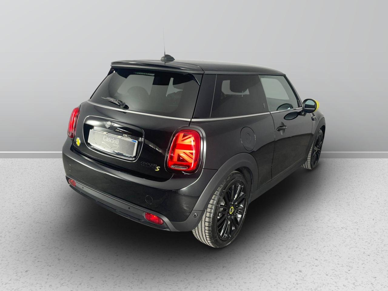 MINI Mini F56 2021 Full Electric - Mini 3p Cooper SE Yours auto