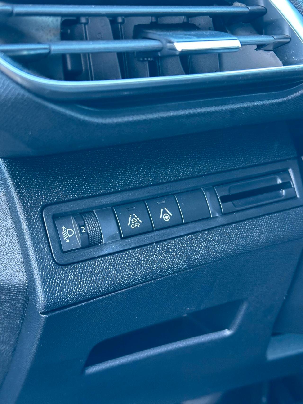 Peugeot 3008 BlueHDi 130 S&S EAT8 Allure