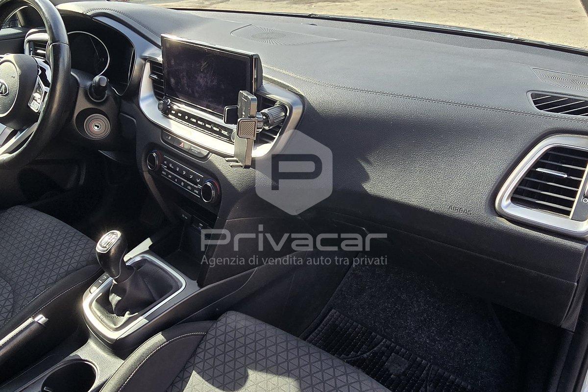 KIA Ceed 1.4 MPi GPL SW Business Class