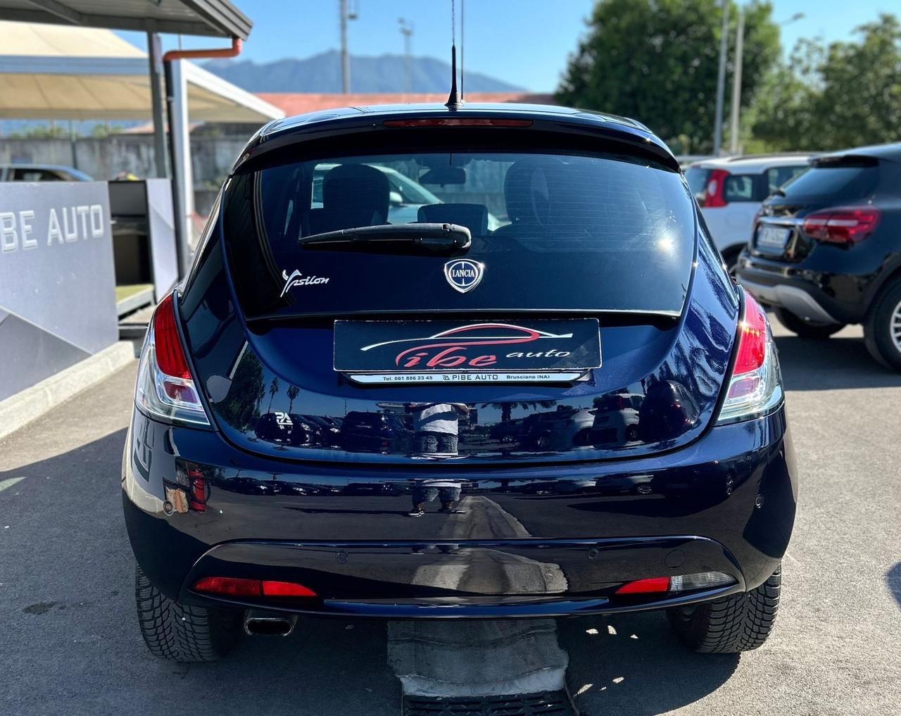 Lancia Ypsilon 1.2 69 CV 5 porte Mya