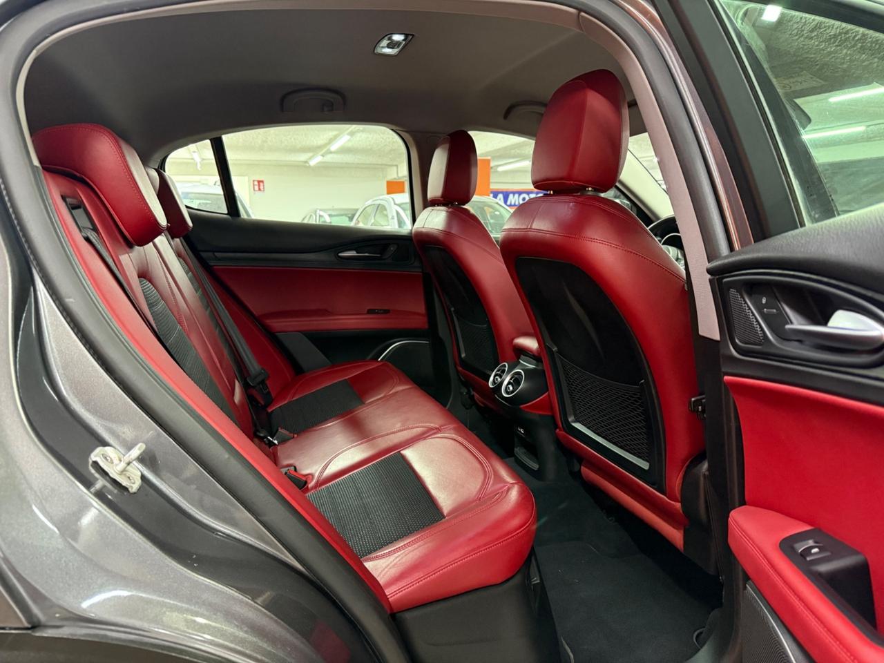 Alfa Romeo Stelvio 2.2 Turbodiesel 180 CV AT8 Q4 Executive