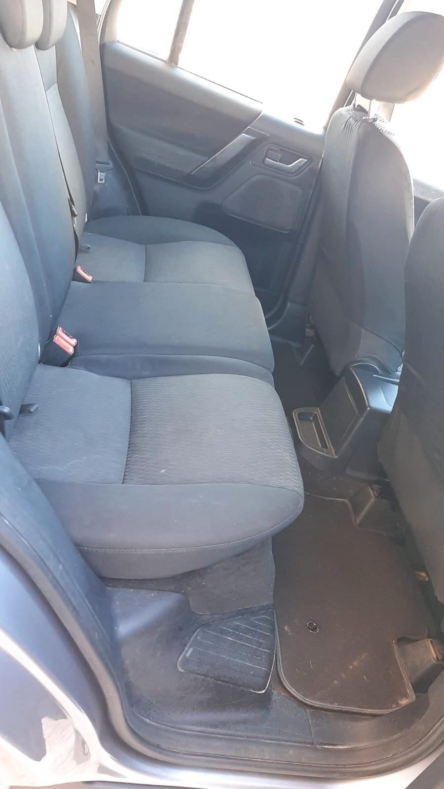 Land Rover Freelander 2.2 TD4 S.W. SE
