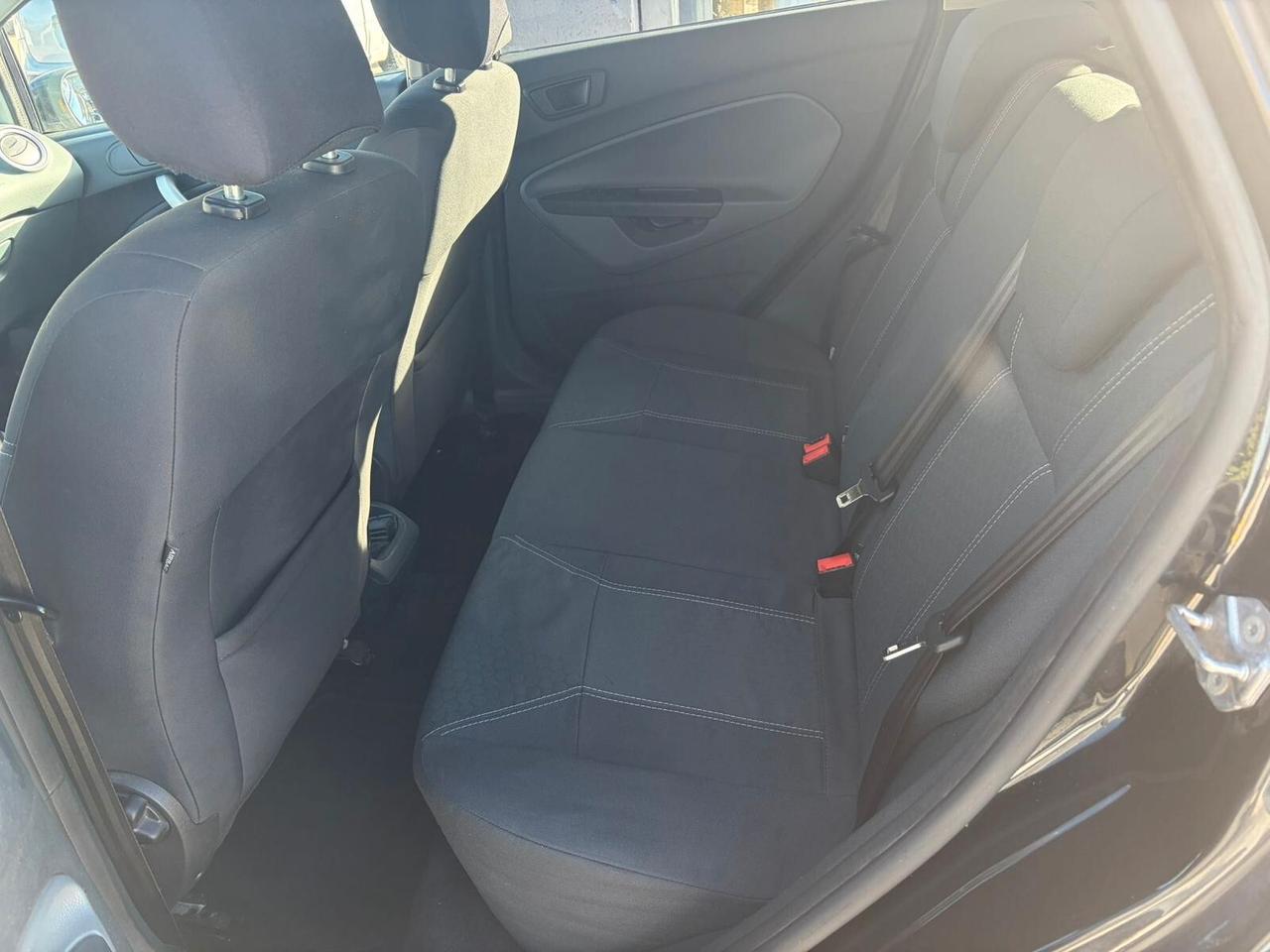 Ford Fiesta 1.4 TDCi 5p. Titanium