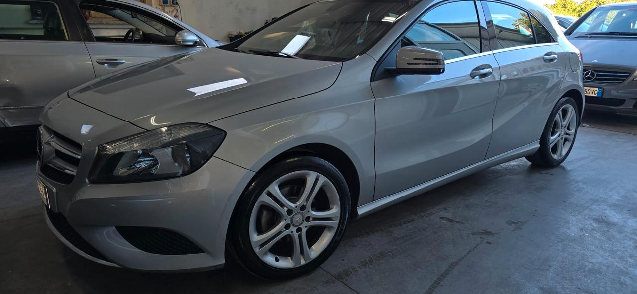 Mercedes-benz A 180 CDI Premium