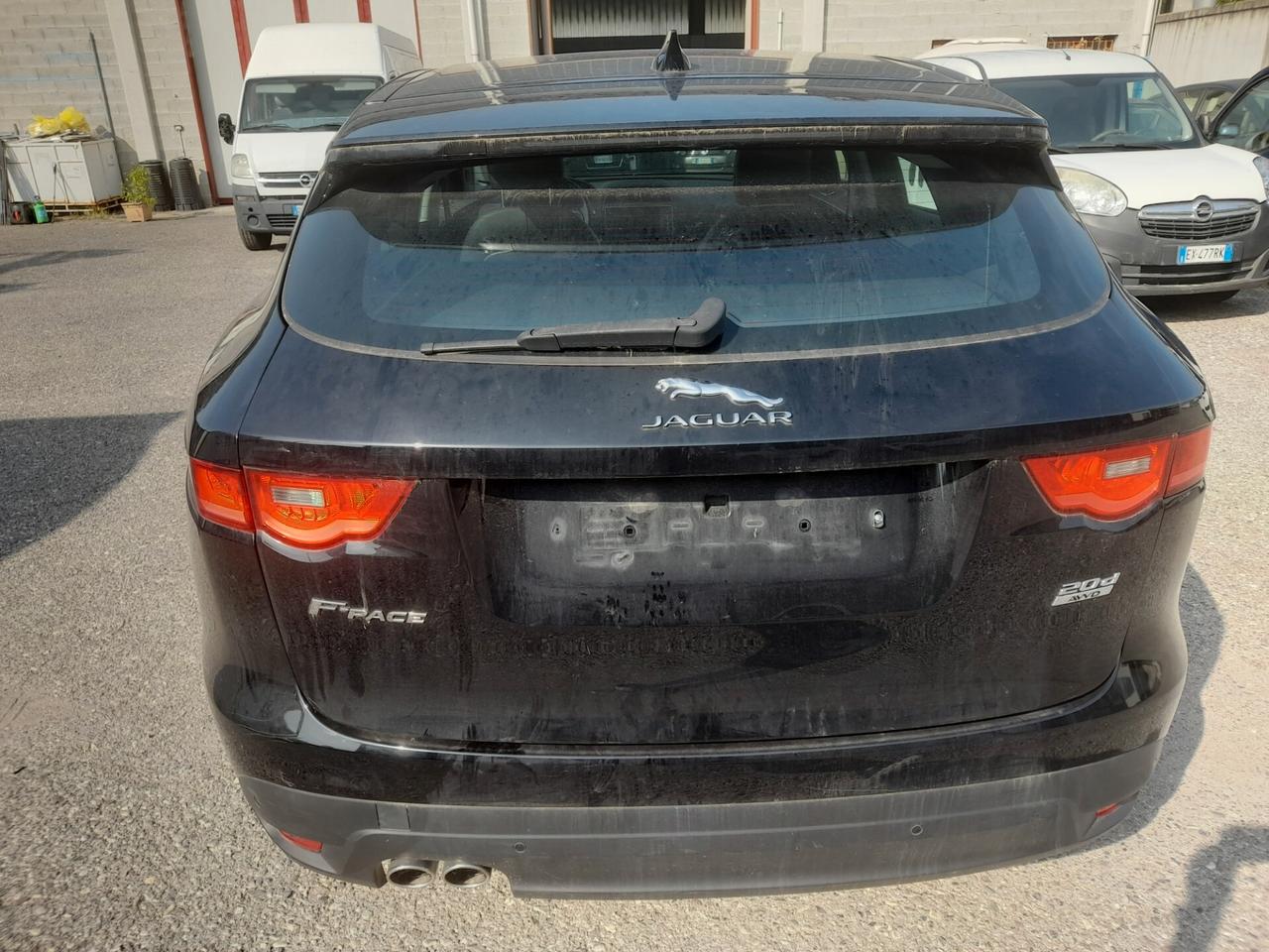 Jaguar F-Pace 2.0 D 180 CV AWD Prestige