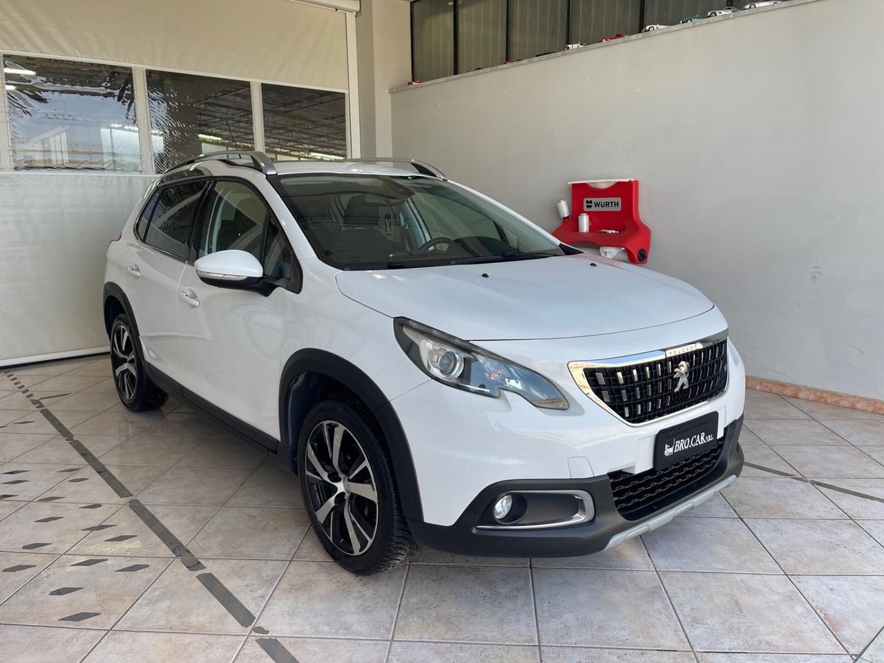 Peugeot 2008 PureTech Turbo 110 S&S Allure