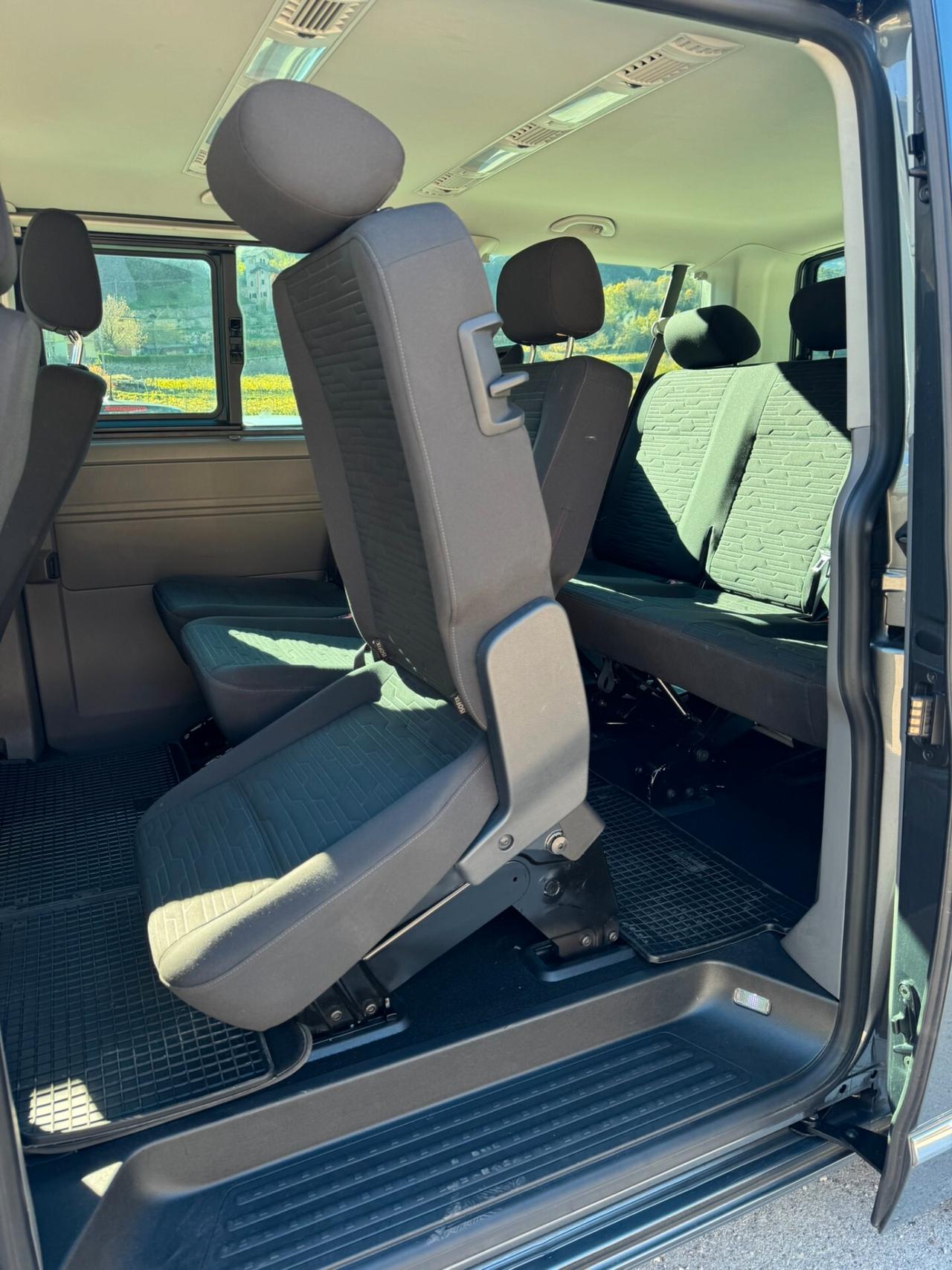 Volkswagen T6.1 Caravelle 2.0 TDI 150CV DSG Cruise STRAFULL 8 Posti