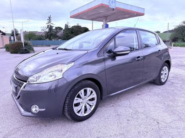 Peugeot 208 1.4 HDi 68 CV 5 porte Ok neopatentati