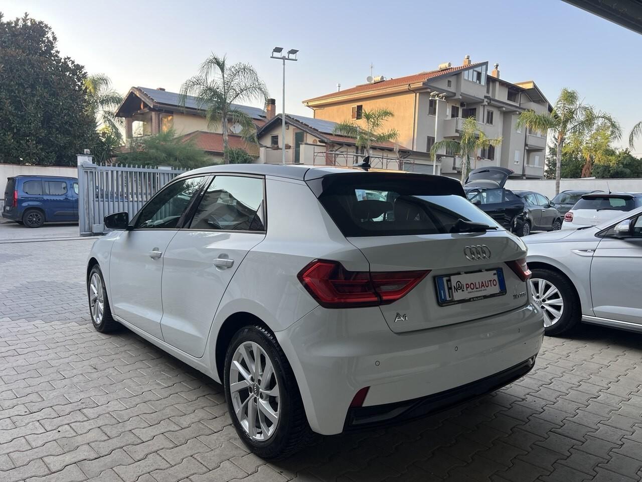 AUDI A1 30TFSI S line edition