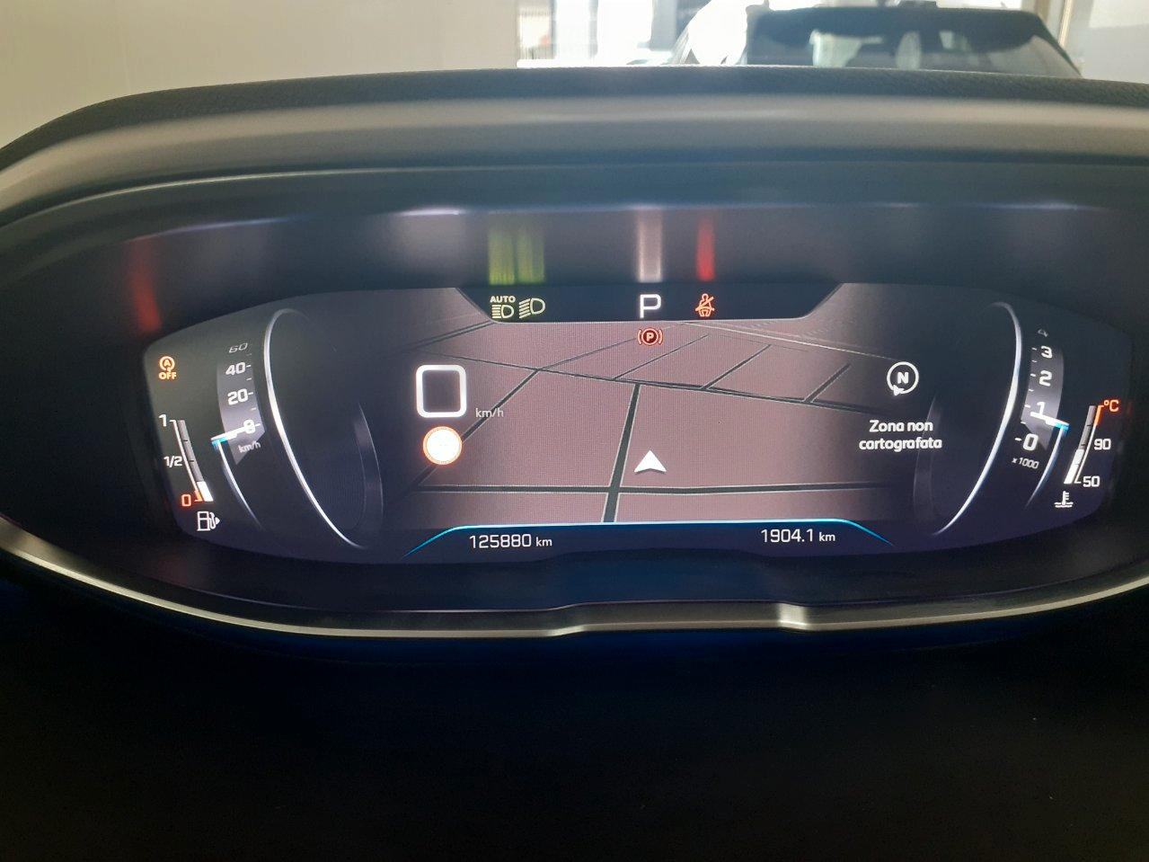 PEUGEOT 3008 1.5 BHDi EAT/8