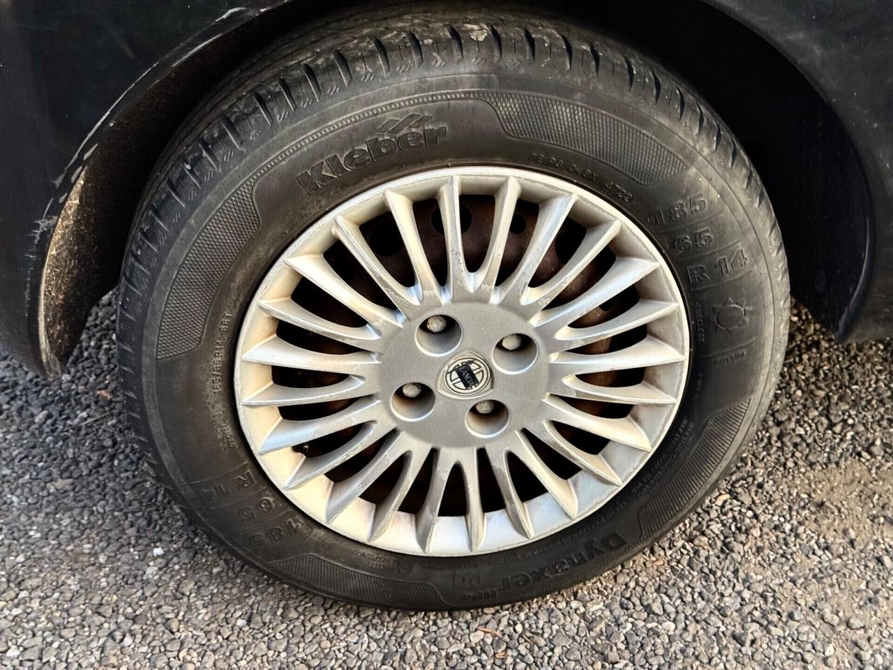 Lancia Ypsilon 1.2 Benzina 60cv neopatentati 2006