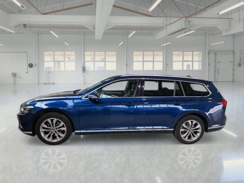 VOLKSWAGEN PASSAT VARIANT 2.0 TDI SCR EVO 110 KW EXECUTIVE DSG STATION WAGON