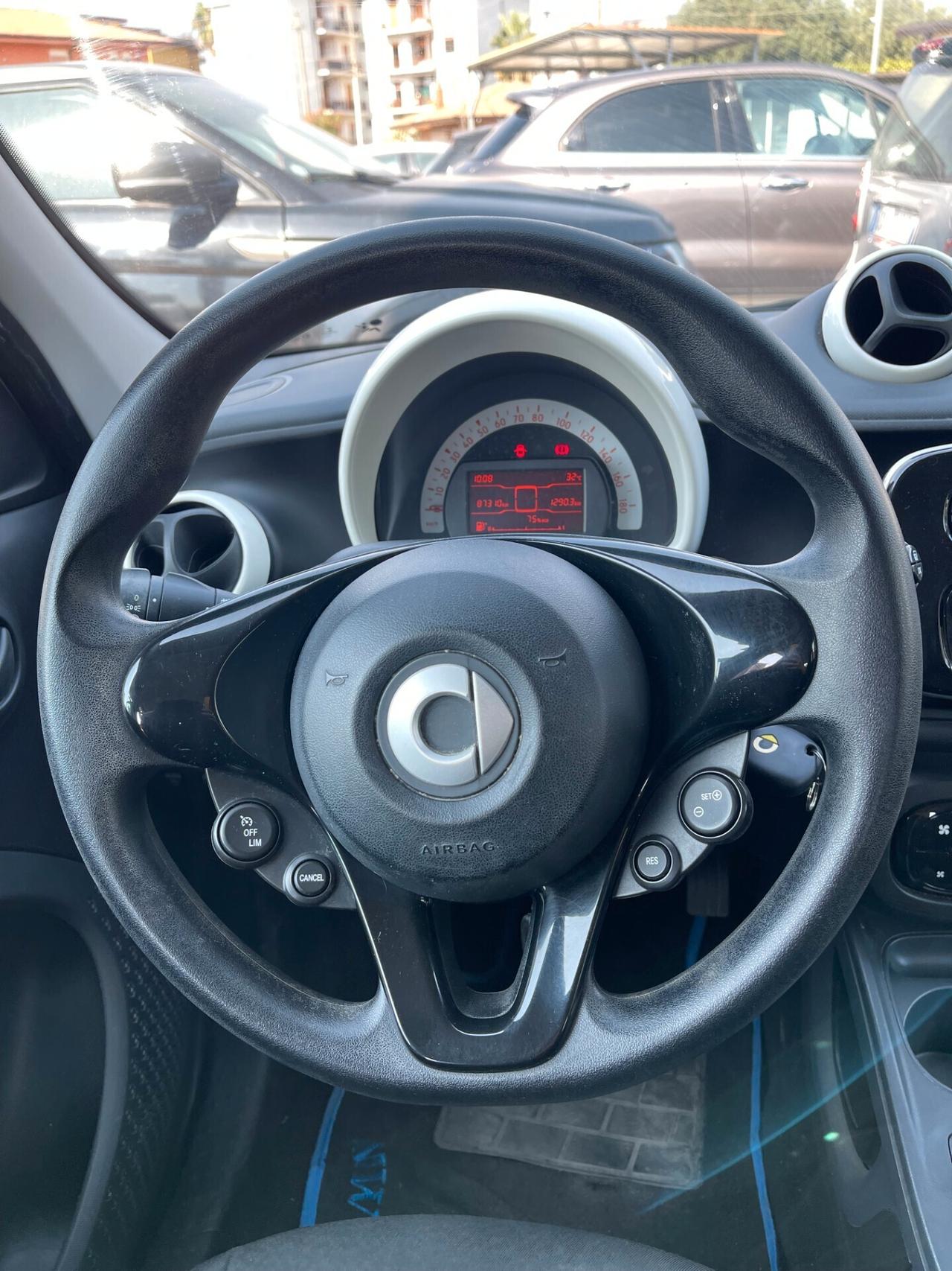 Smart ForFour 70 1.0 twinamic Passion AUTOMATICA