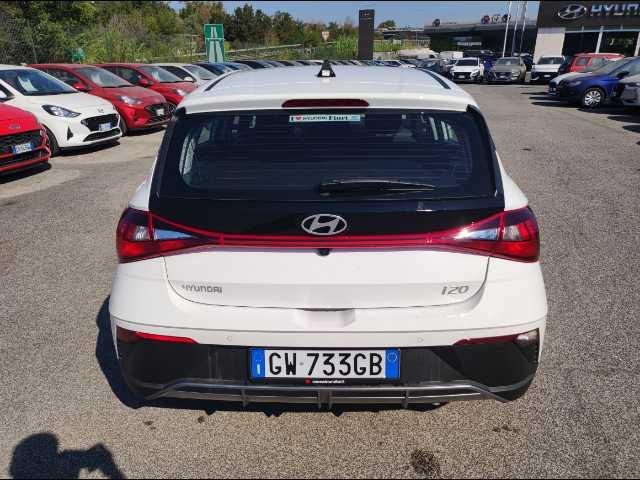 HYUNDAI i20 1.2 mpi Connectline mt