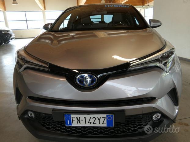 TOYOTA C-HR 1.8 Hybrid E-CVT Lounge