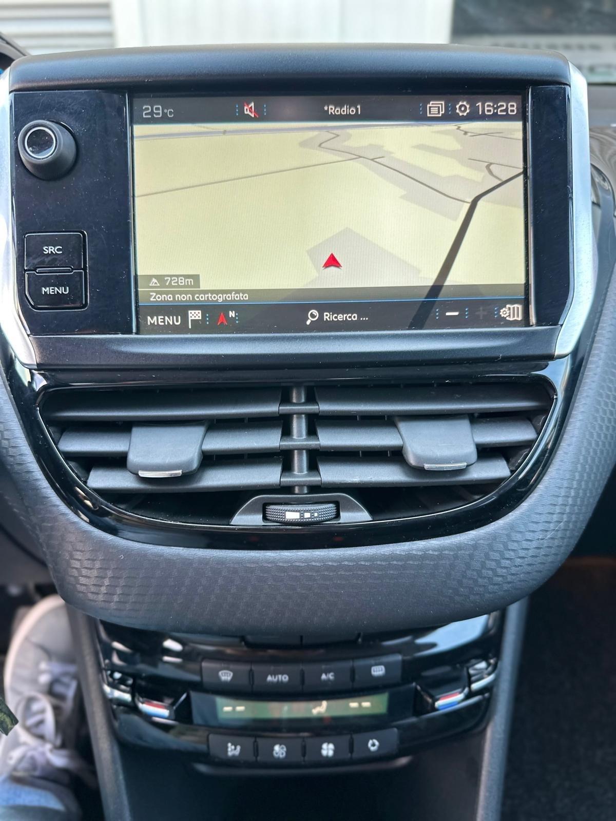 Peugeot 2008 BlueHDi 100 GT Line