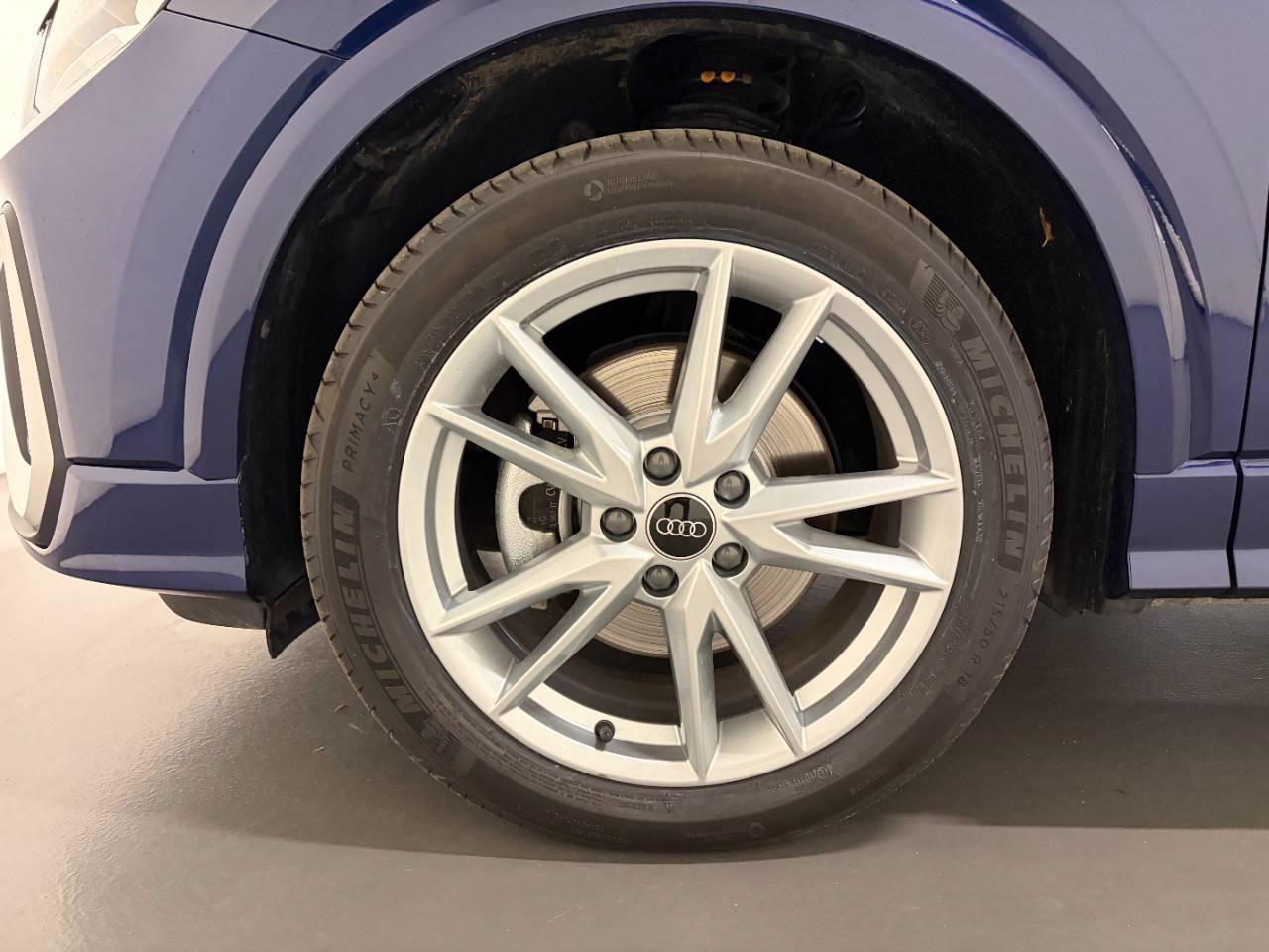 AUDI Q2 35 TFSI S-TRONIC S-LINE EDITION