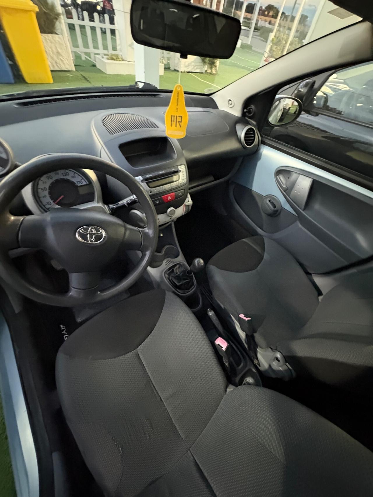 Toyota Aygo 1.0 12V VVT-i 5 porte