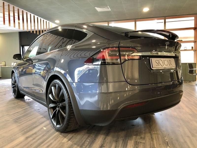 Tesla Model X Long Range AWD Raven 7 Posti Gancio traino