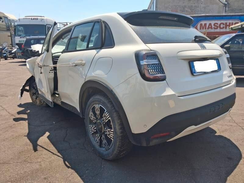 Fiat 600 Hybrid 110 CV DCT MHEV Business