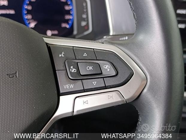 Volkswagen T-Roc 1.0 TSI Style*PROIETTORI LED...