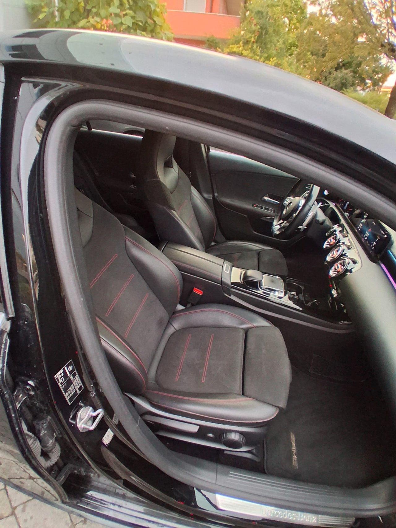 MERCEDES A250 4 MATIC PREMIUM