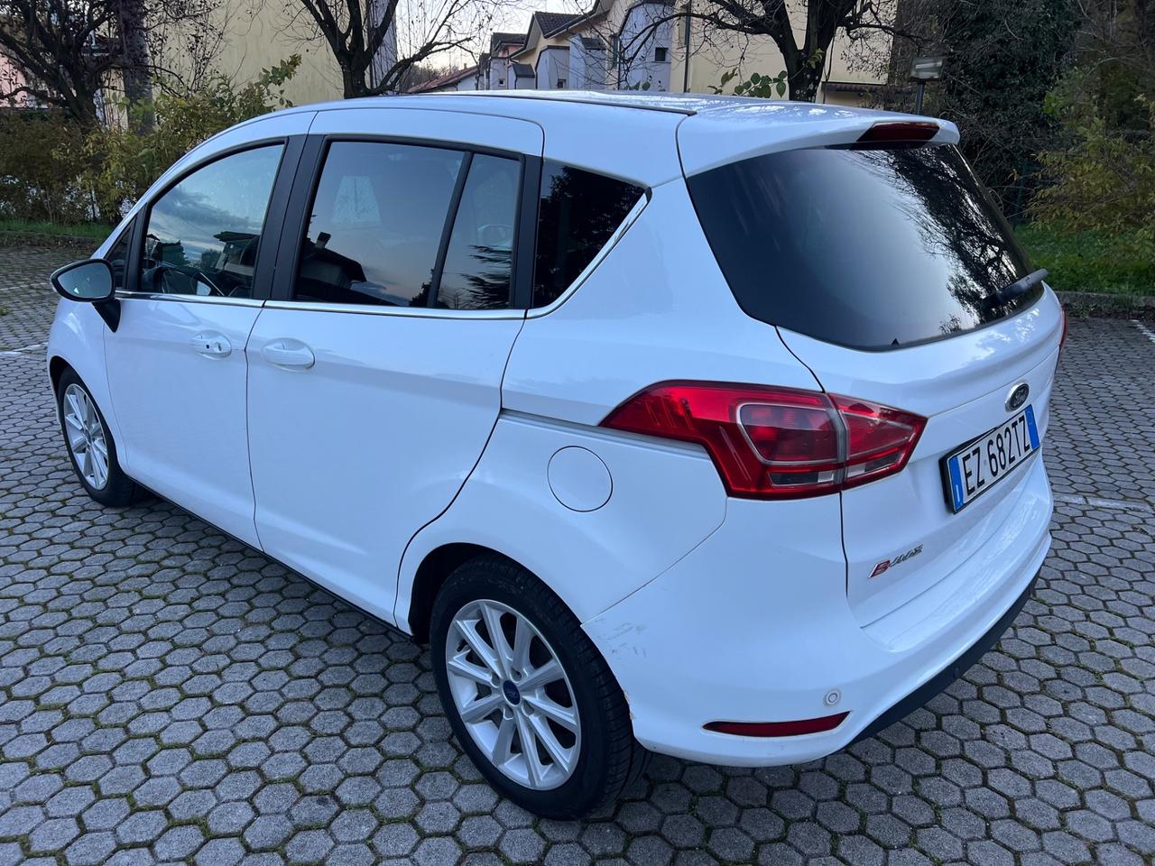 Ford B-Max 1.5 TDCi 75 CV Titanium