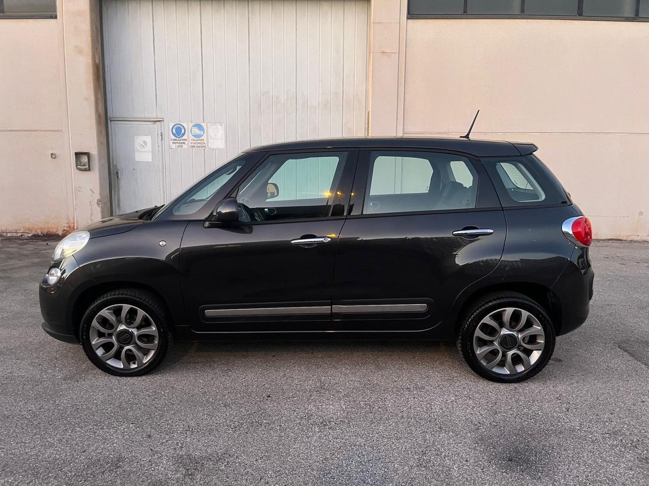 Fiat 500L 0.9 TwinAir Turbo Natural Power Lounge