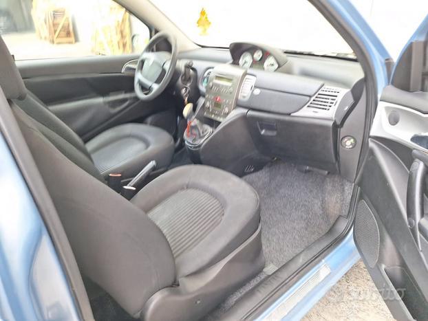 Lancia 1.2 Y anno 2007