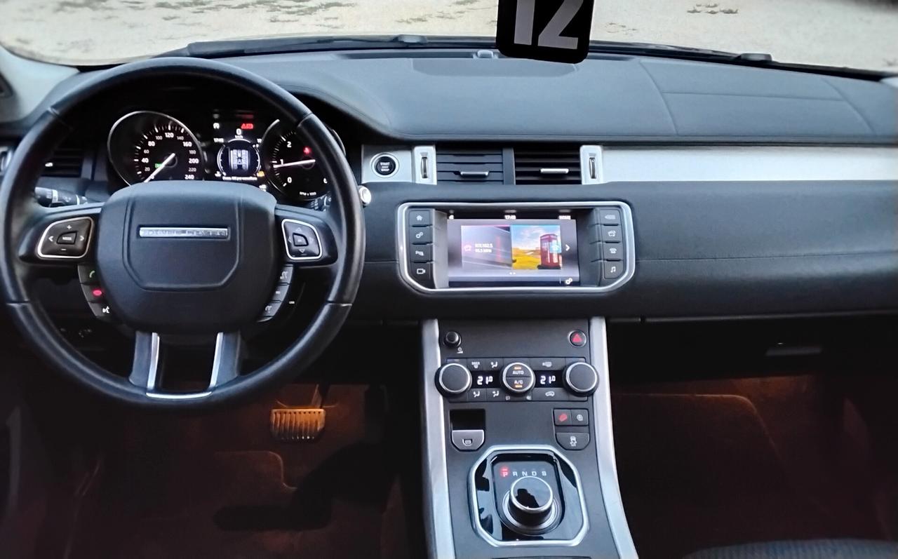 Land Rover Range Evoque 2.0 TD4 180 CV 5p. Pure