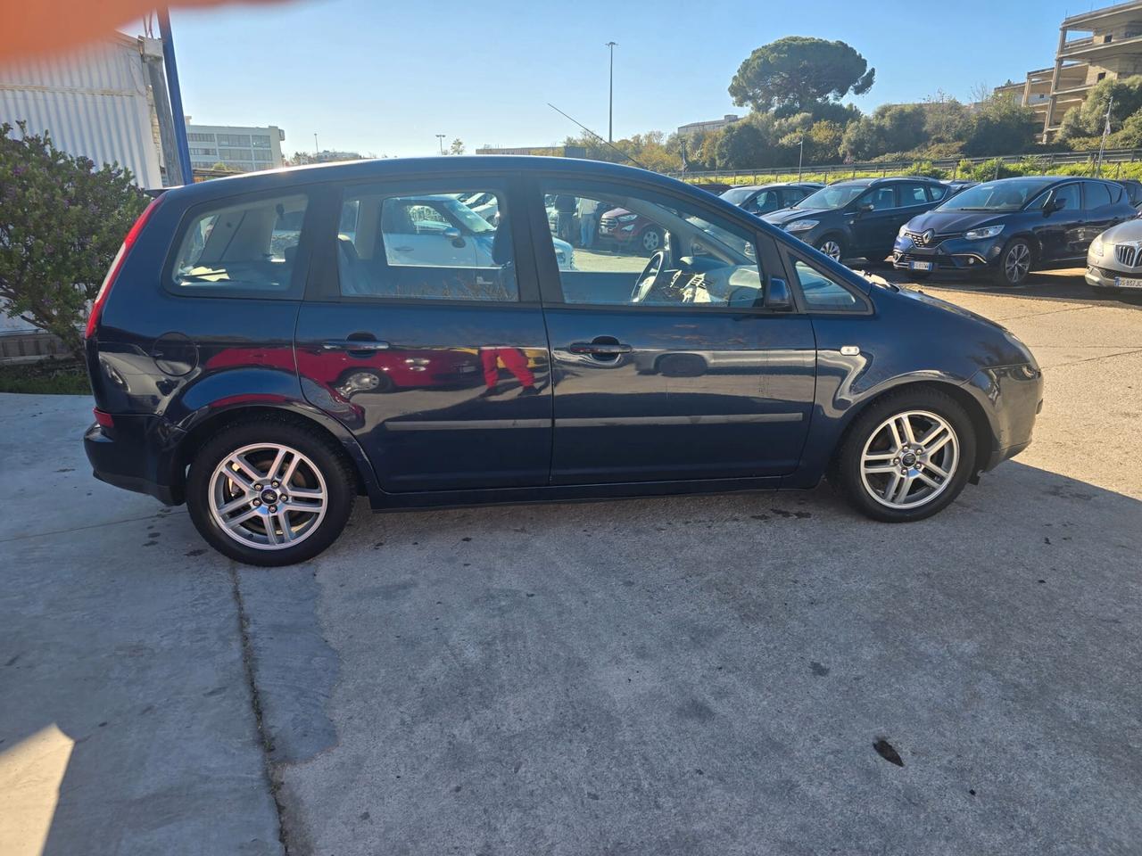 Ford Focus C-Max 1.6 TDCi (90CV) Ghia - multispazio