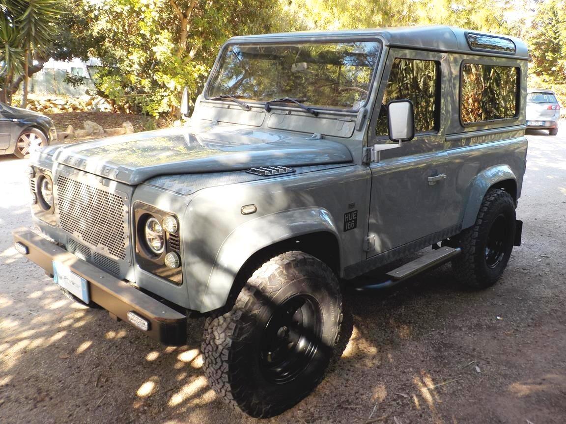 Land Rover Defender 90 2.5 Td5 Station Wagon SE
