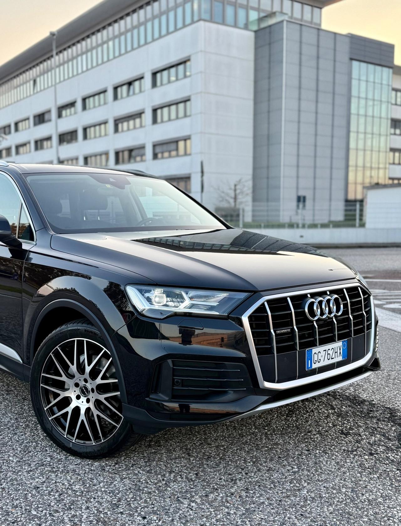 Audi Q7 50 TDI quattro tiptronic Business