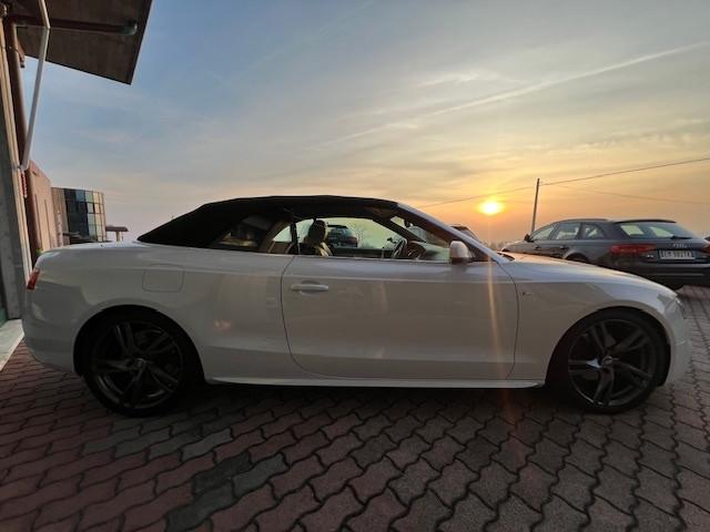 Audi A5 Cabrio 2.0 tdi 190cv S-line, Navi, Pelle, 19"