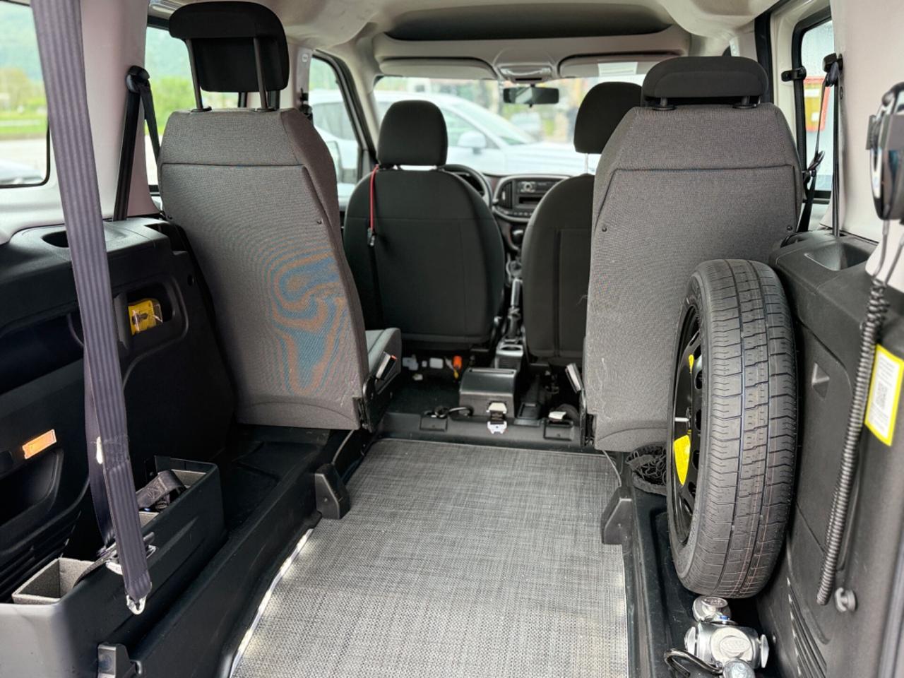 Fiat Doblo Auto per disabili