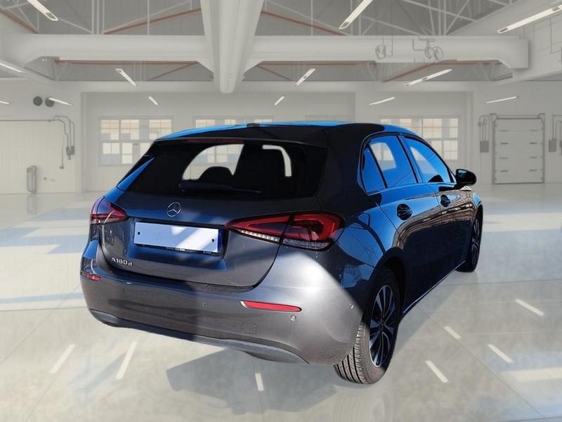 MERCEDES-BENZ A 180 d Business Extra 5 PORTE