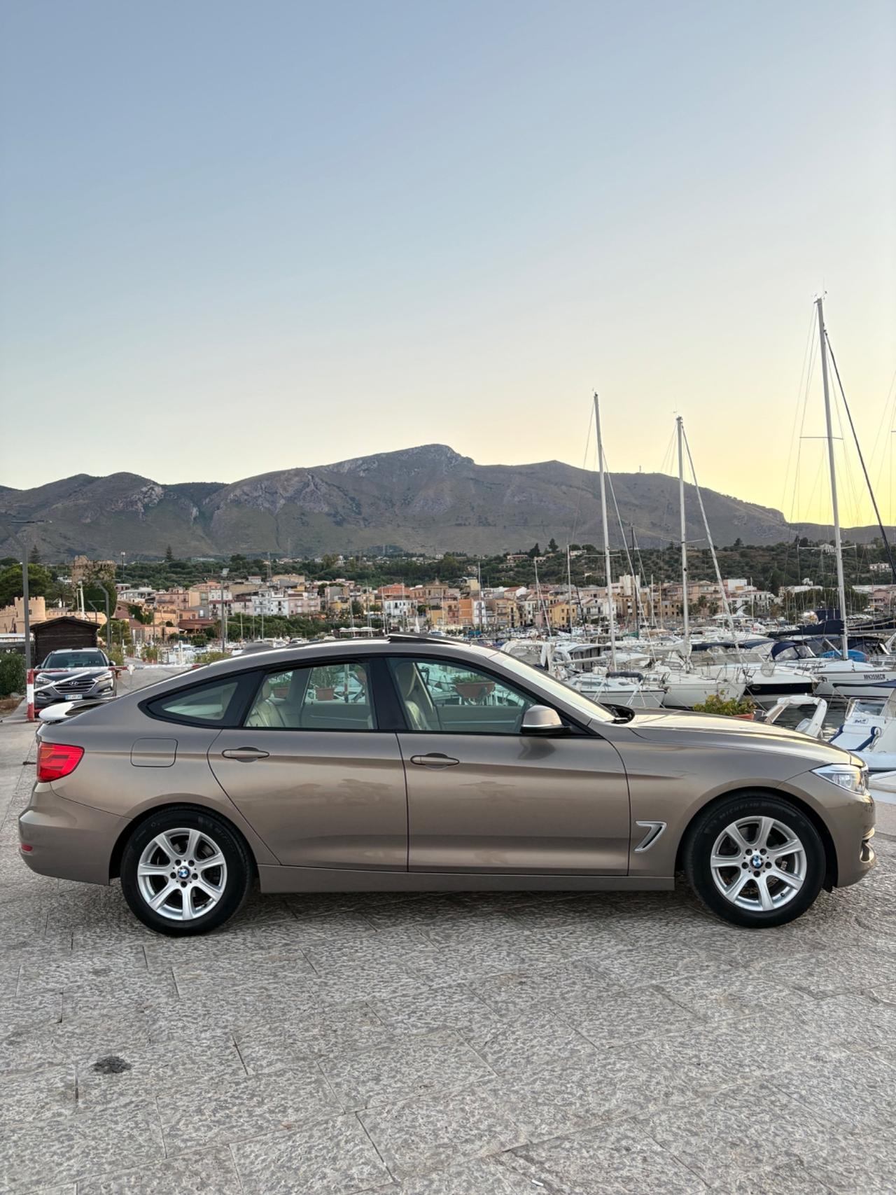 Bmw 320d Gran Turismo xdrive tetto apribile