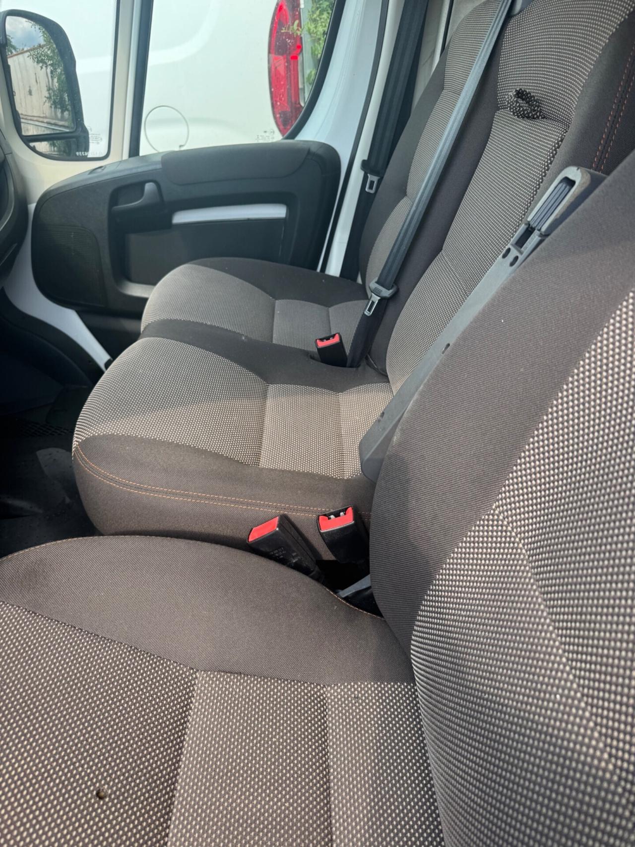 Peugeot Boxer 328 2.2 BlueHDi 120 S&S PC-TN Furgone