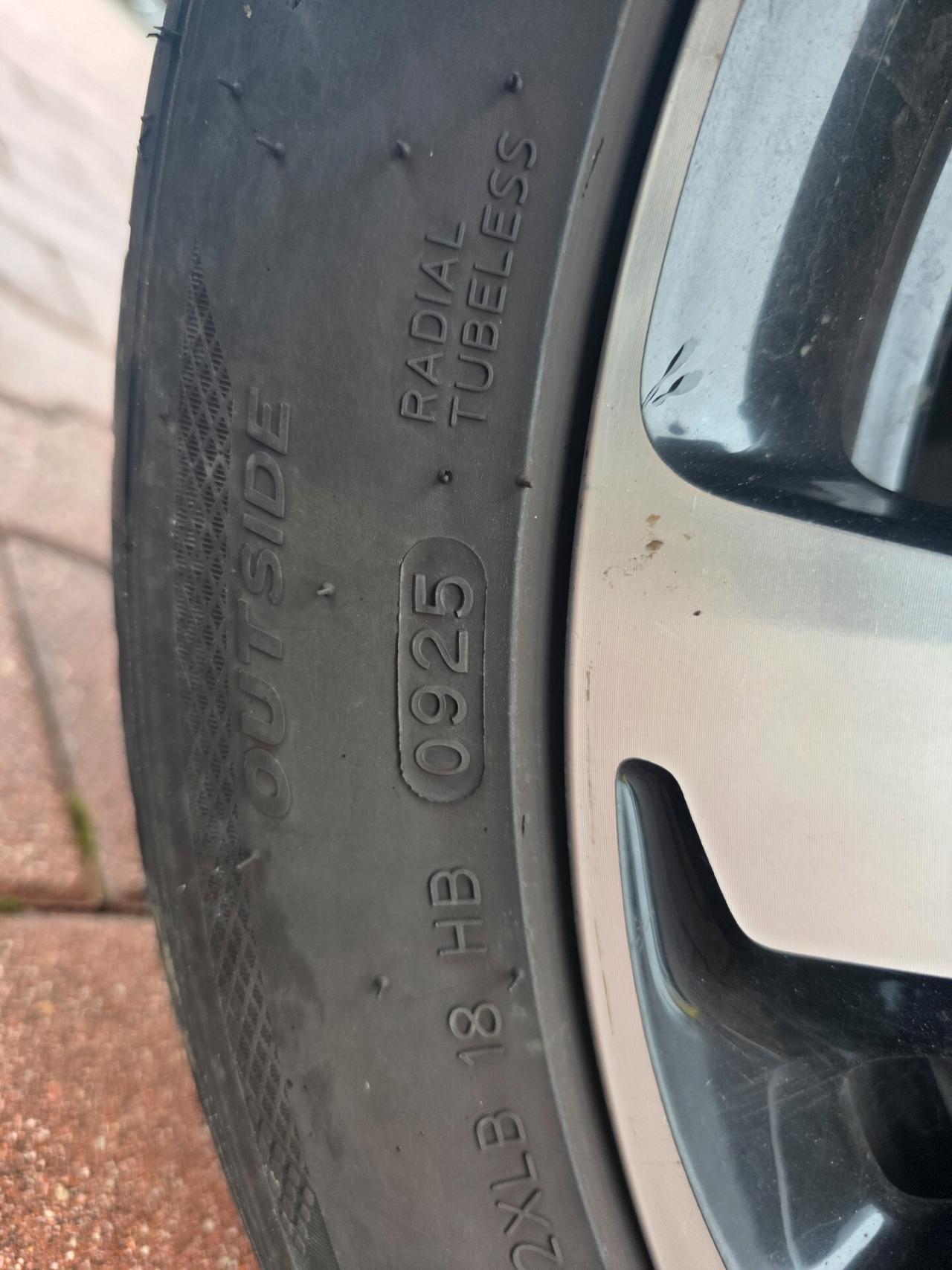 Peugeot 2008 1.6D 120cv uniproprietario perfetta e garantita