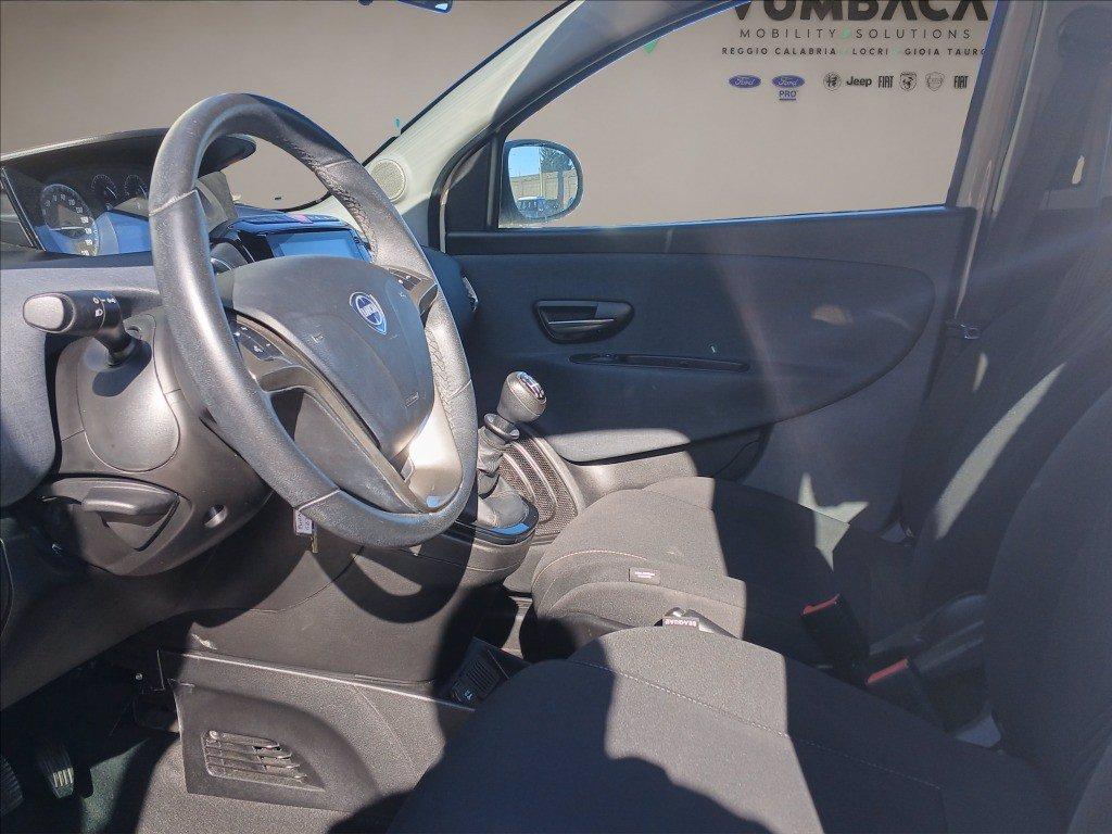 LANCIA Ypsilon 1.0 firefly hybrid Gold s&s 70cv del 2021