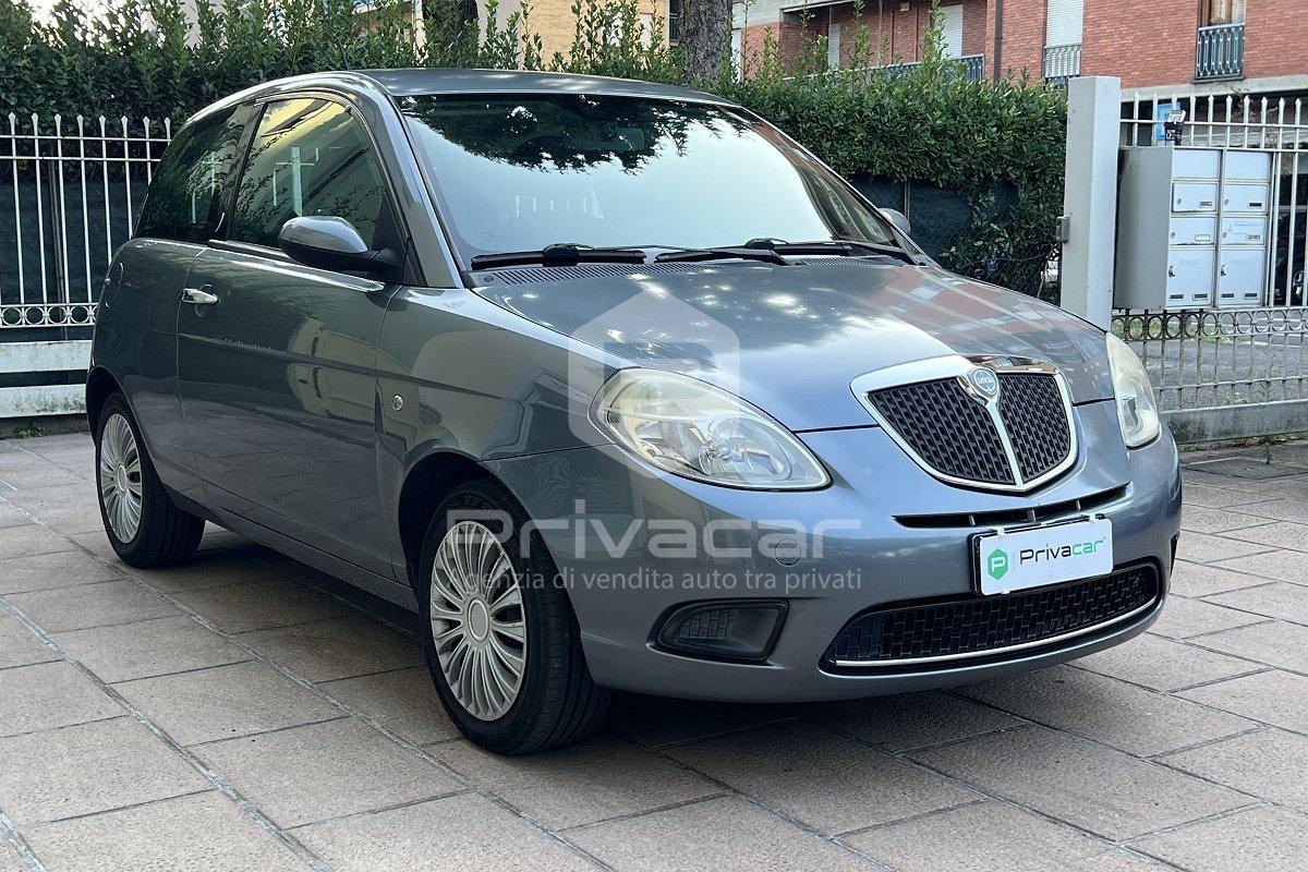 LANCIA Ypsilon 1.2 Platino
