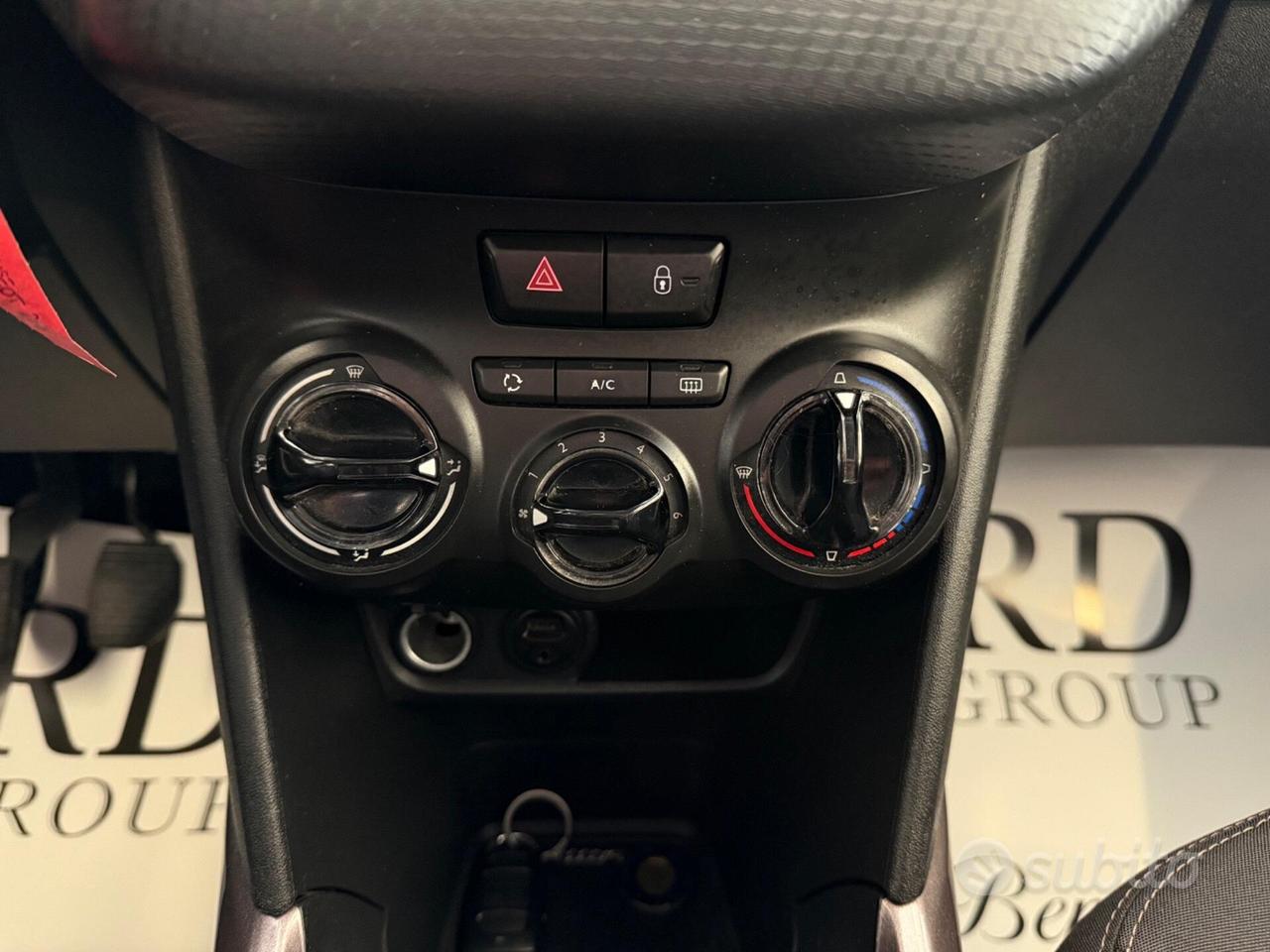 Peugeot 2008 1.2 VTi Active ok neopatentati