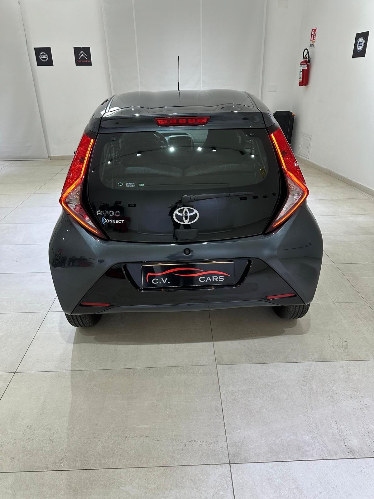 Toyota Aygo CONNECT 1.0 VVT-i 72 CV 5 PORTE X-CLUSIV MMT AUTOMATICA