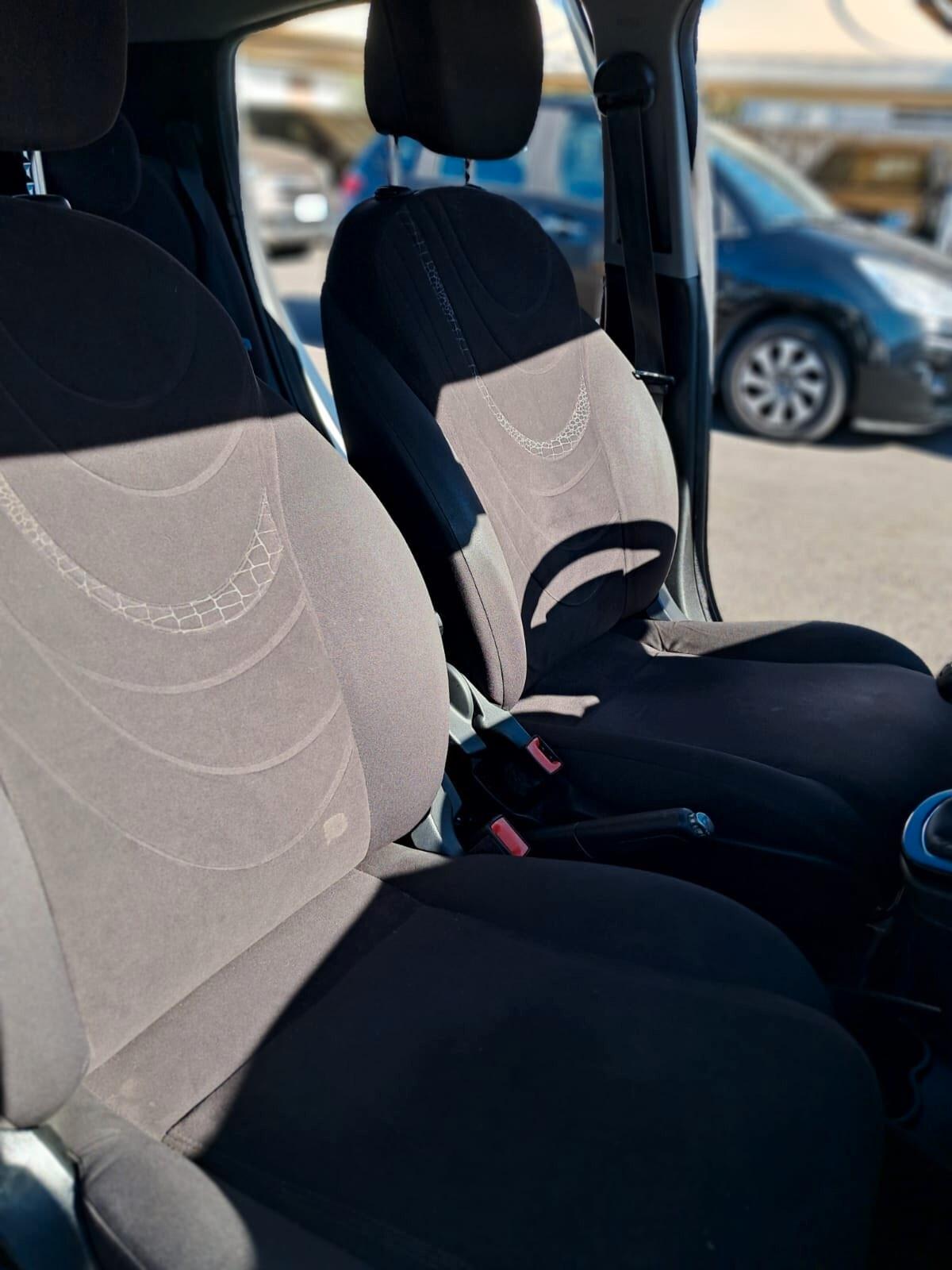 Lancia Ypsilon 1.2 69 CV 5 porte GPL Ecochic Gold