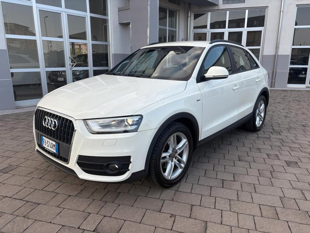 Audi Q3 2.0 TDI 140cv S LINE