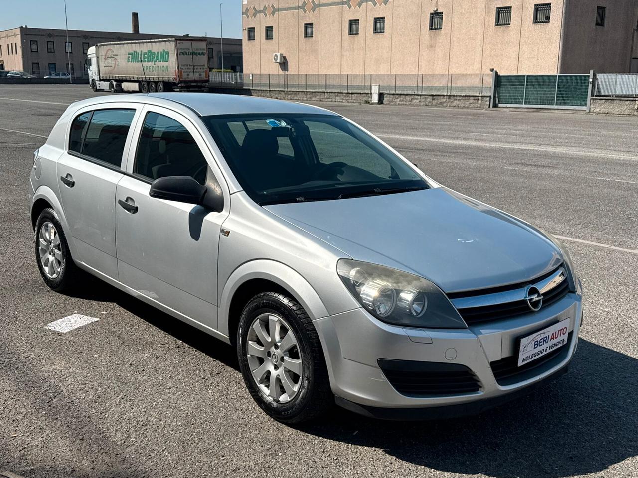 Opel Astra 1.4 benzina adatta neopatentati