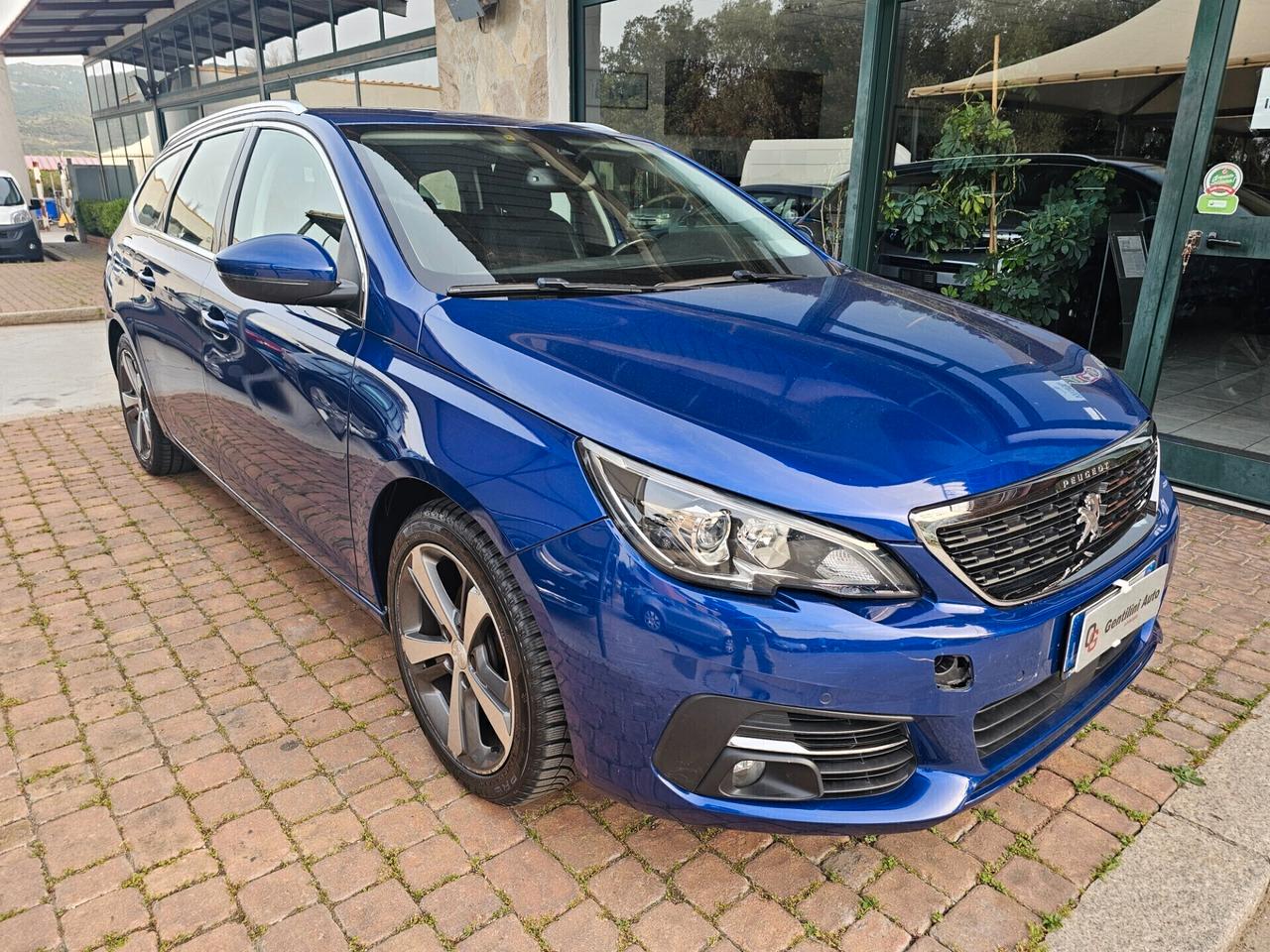 Peugeot 308 BlueHDi 130 S&S SW Allure