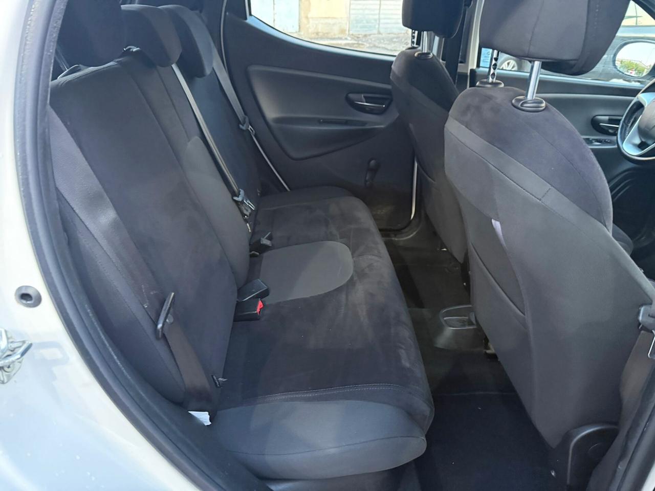 Lancia Ypsilon 1.3 MJT 16V 95 CV 5 porte S&S Elefantino