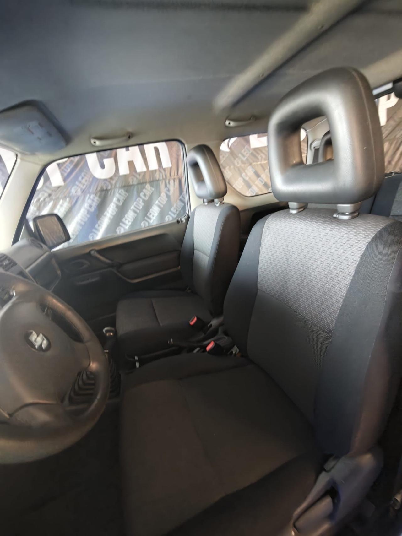 Suzuki Jimny 1.5 DDiS cat 4WD gancio traino omologato