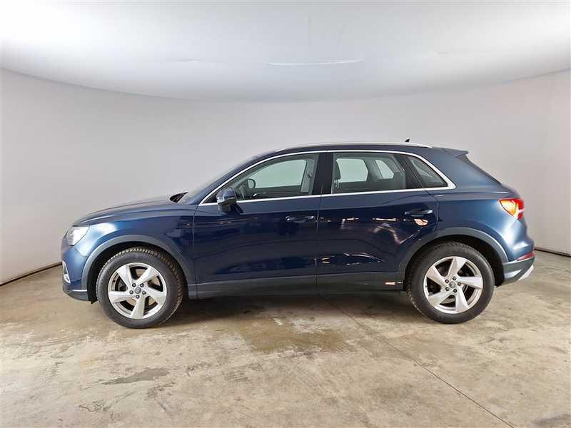 AUDI Q3 40 TDI quattro S tronic Business Advanced